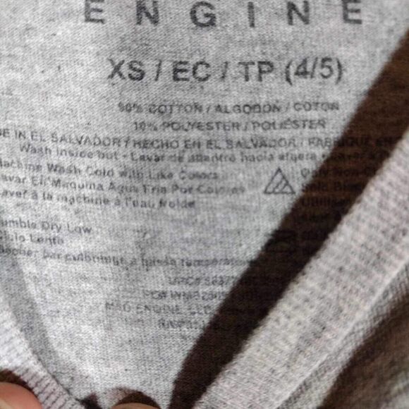 Boy's XS 4/5 tee shirt, grey Graphic design on front,  Brand Mad engine - Picture 9 of 9